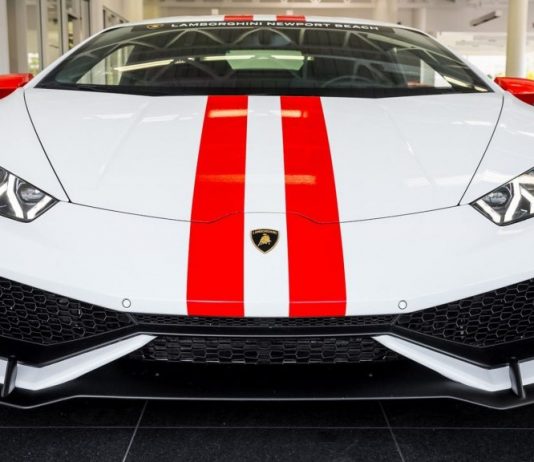 Zestaw aerodynamiczny dla Lamborghini Hurican na żywo!