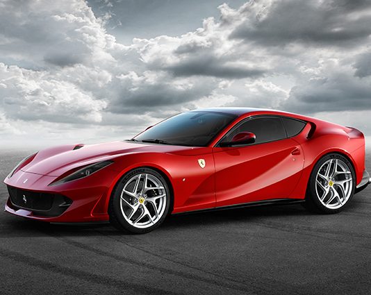 812 Superfast- nowe jeszcze szybsze Ferrari