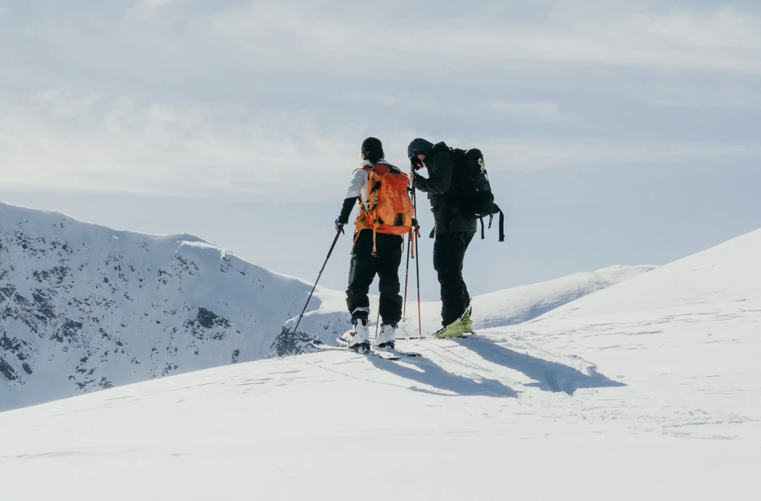 EN-Hotel-Aktywnosc-slider-content-activitie-narciarstwo-skiturowe-scaled
