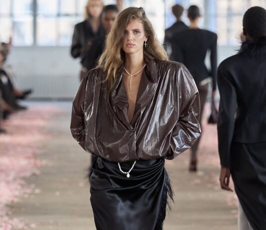 Wielki debiut na NYFW. Magda Butrym zaprezentowała kolekcję na sezon wiosna-lato 2027 Magda Butrym SS2027 na NYFW